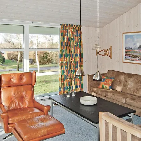度假居 Amazing Home In Farvang With Wifi Fårvang